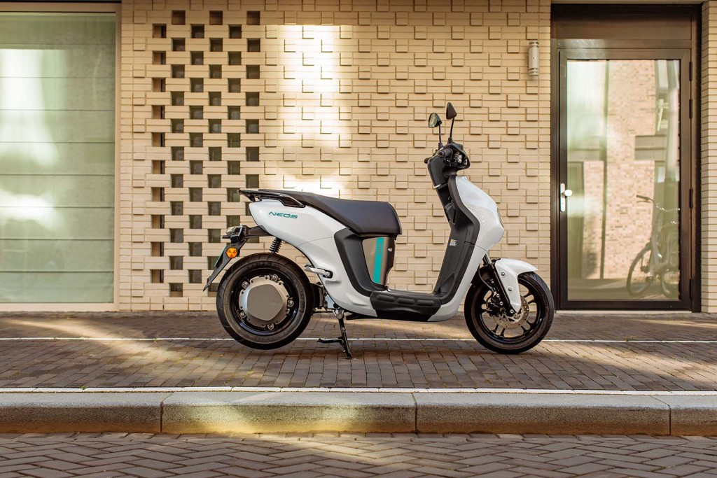Yamaha 2025 electric moped