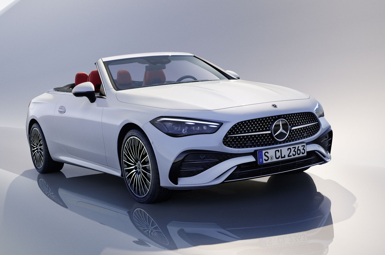 2024 MercedesBenz CLE coupé brings softtop cabrio Autocar