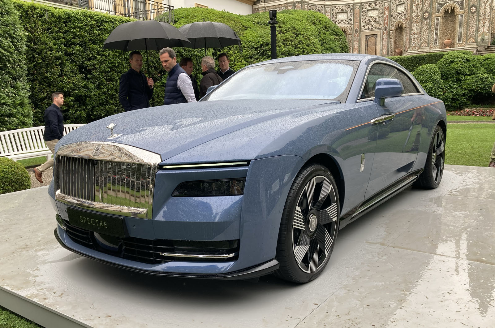 Rolls-Royce Spectre review 2023