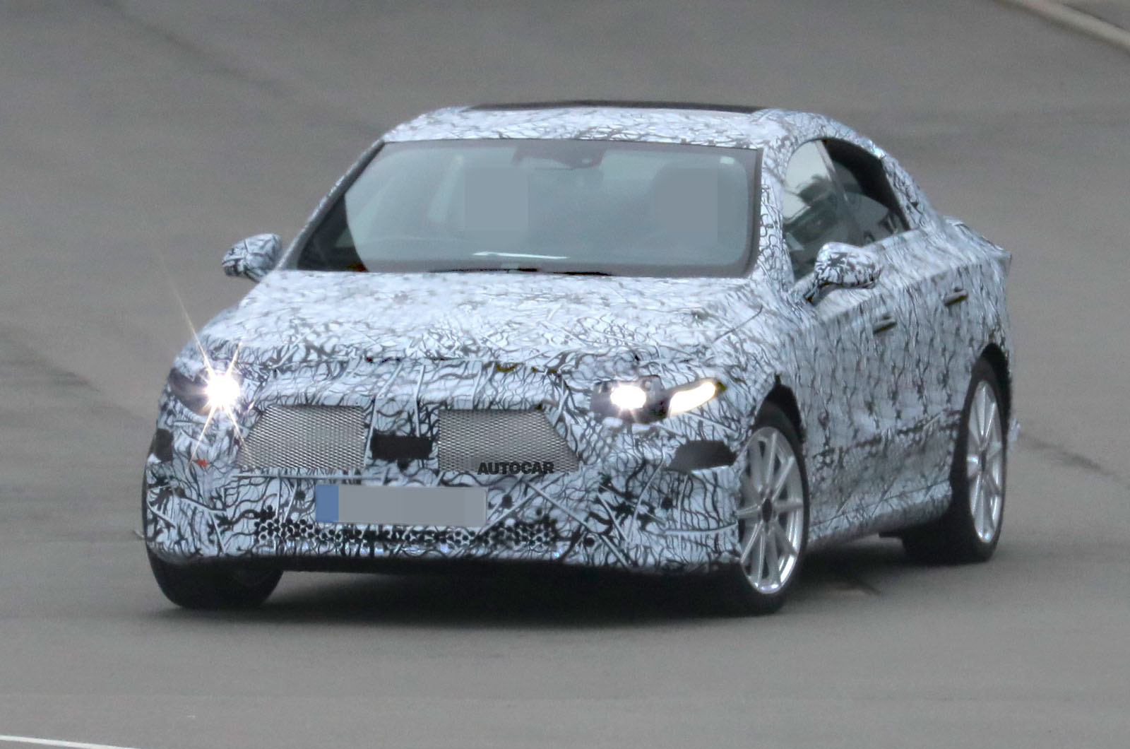 Mercedes eq outlet c class