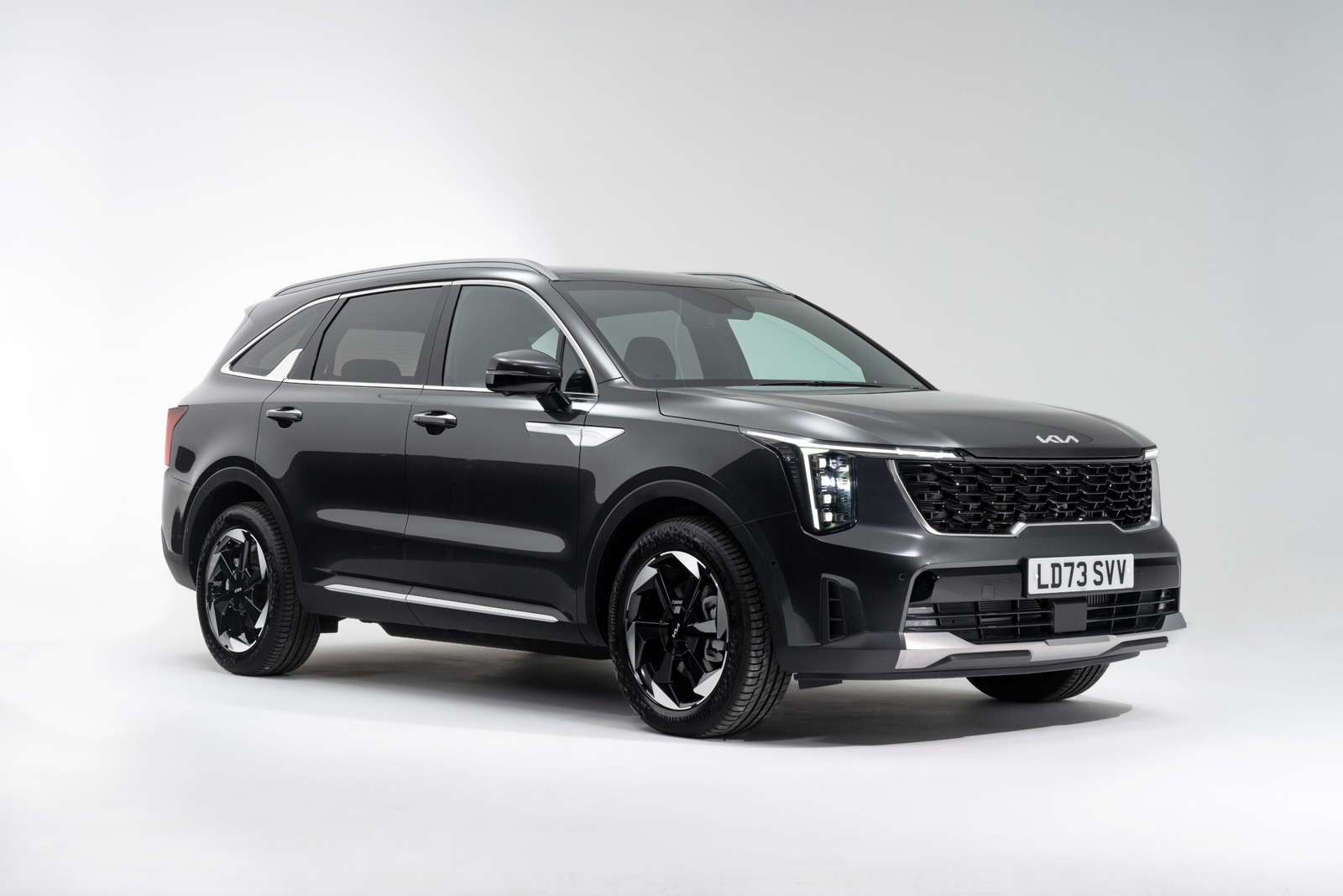 2024 Kia Sorento brings EV9 looks and new tech for £41,995 Automundo