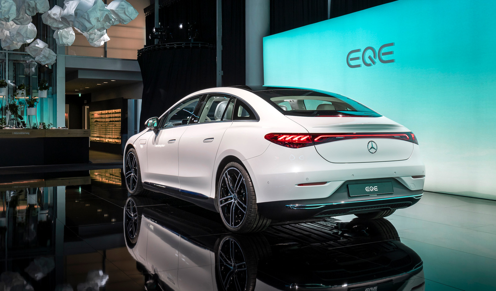 Mercedes benz e class on sale electric