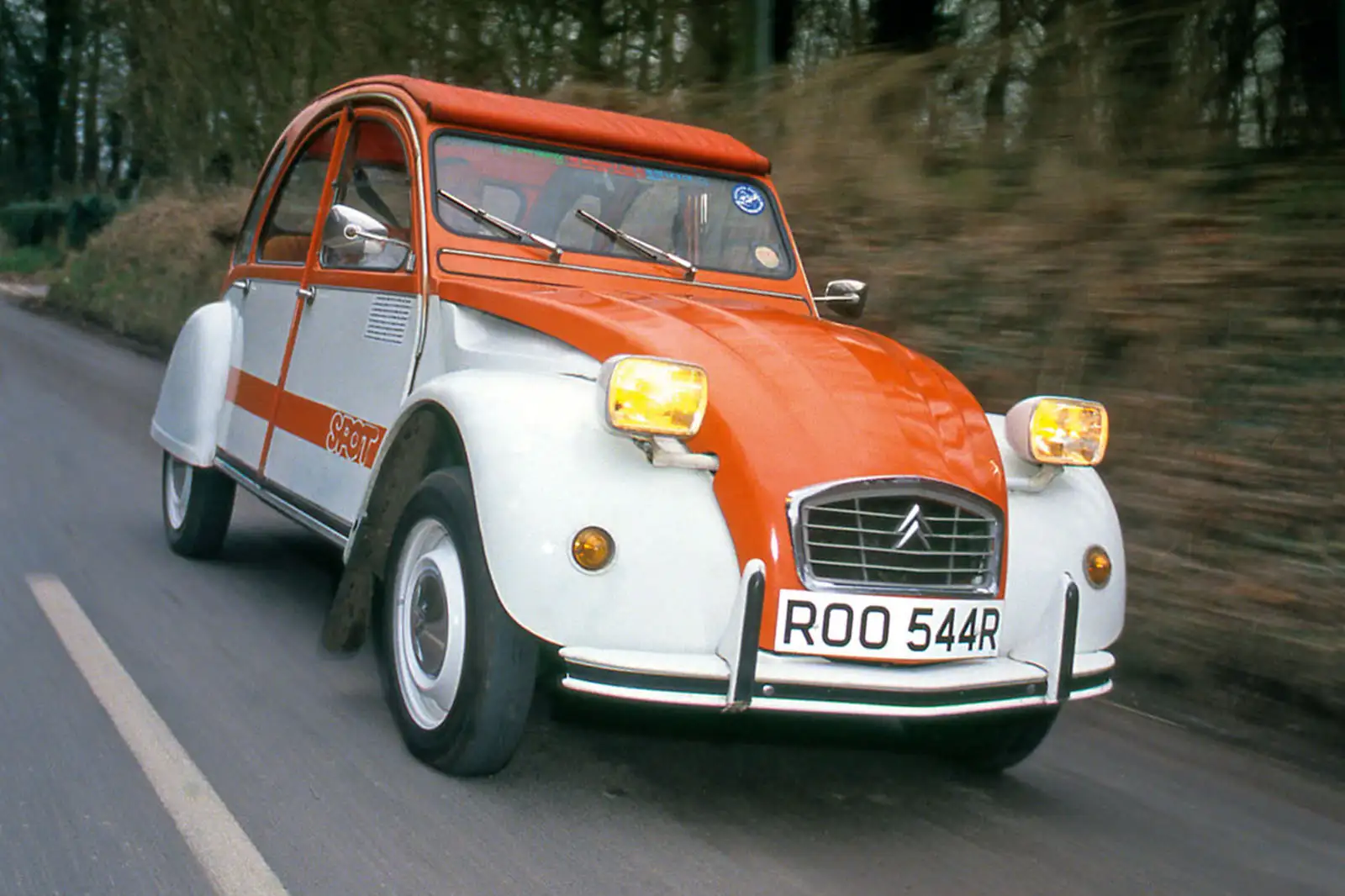 Citroën 2CV, Spot