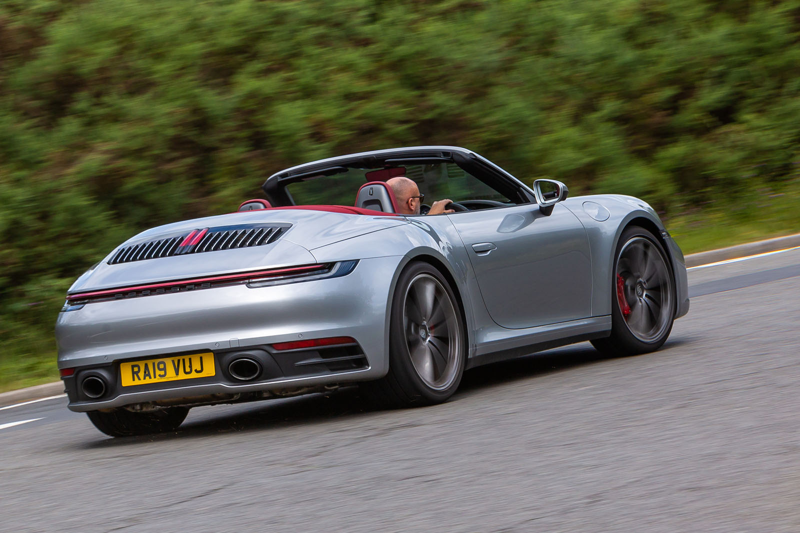 Porsche 911 Carrera 4S Cabriolet 2019 UK first drive | Autocar