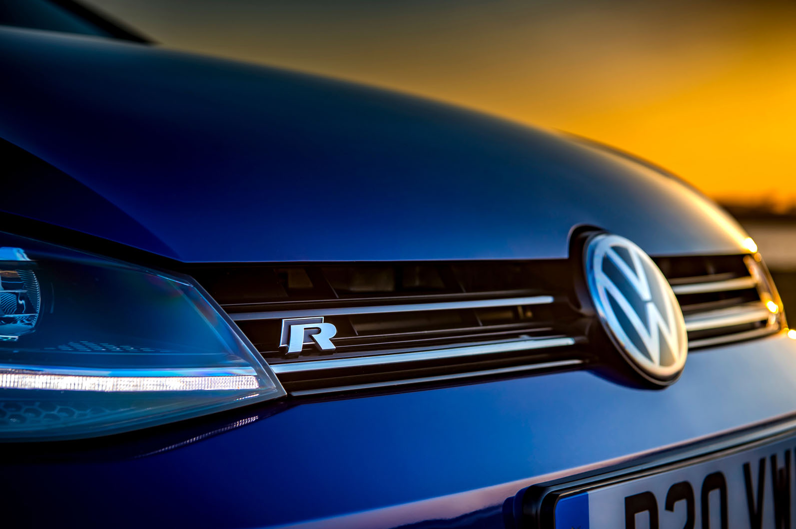 Volkswagen Golf R Logo Editorial Image Of Race 39861886, 52% OFF