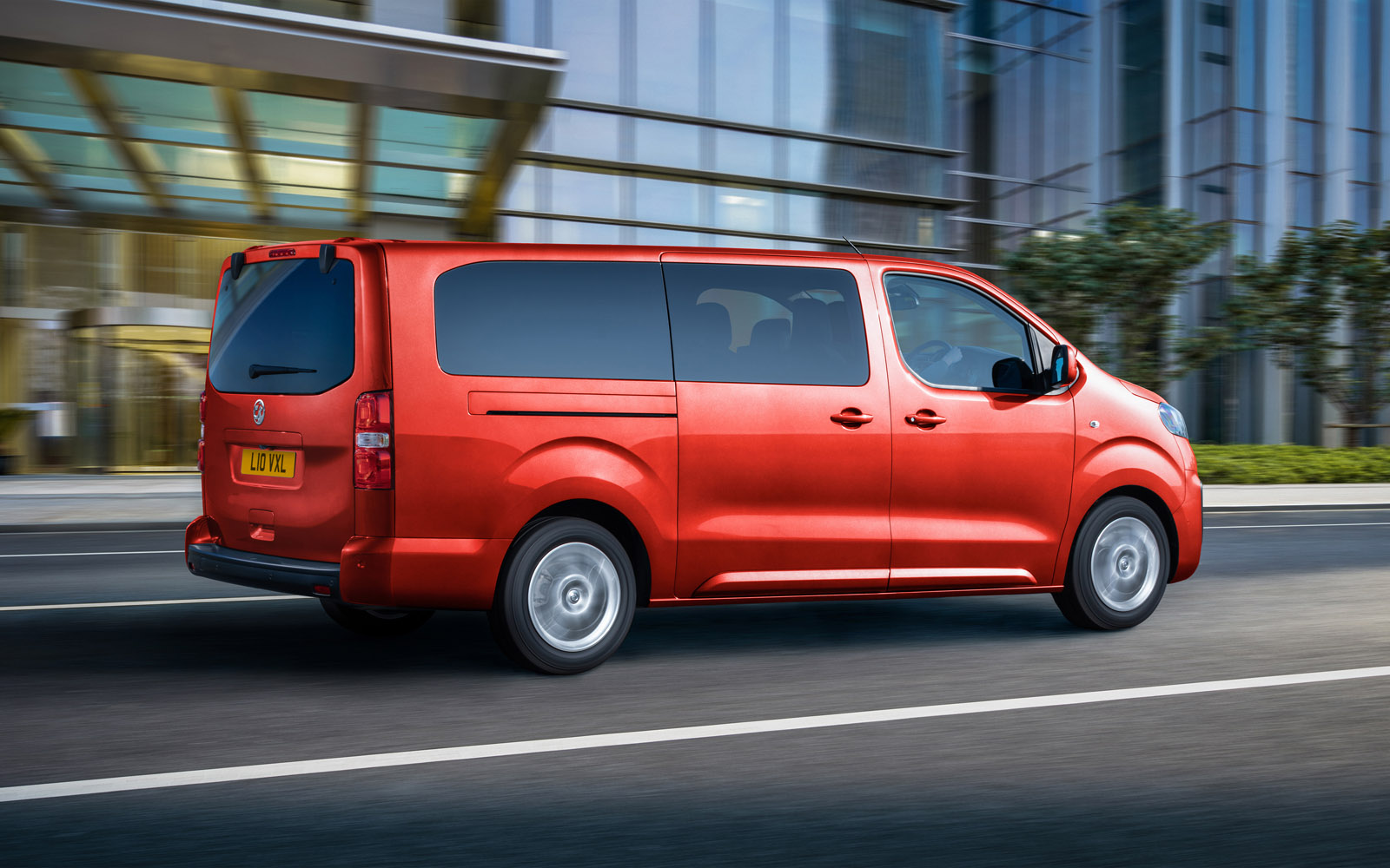 vauxhall vivaro 9 seater