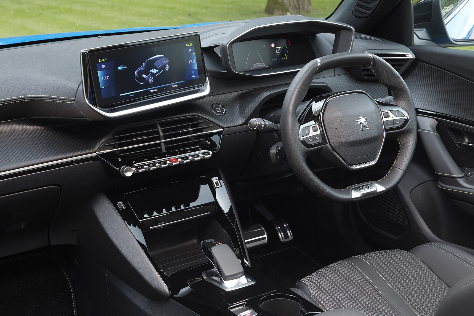 Peugeot e 2008 2020 UK first drive Autocar