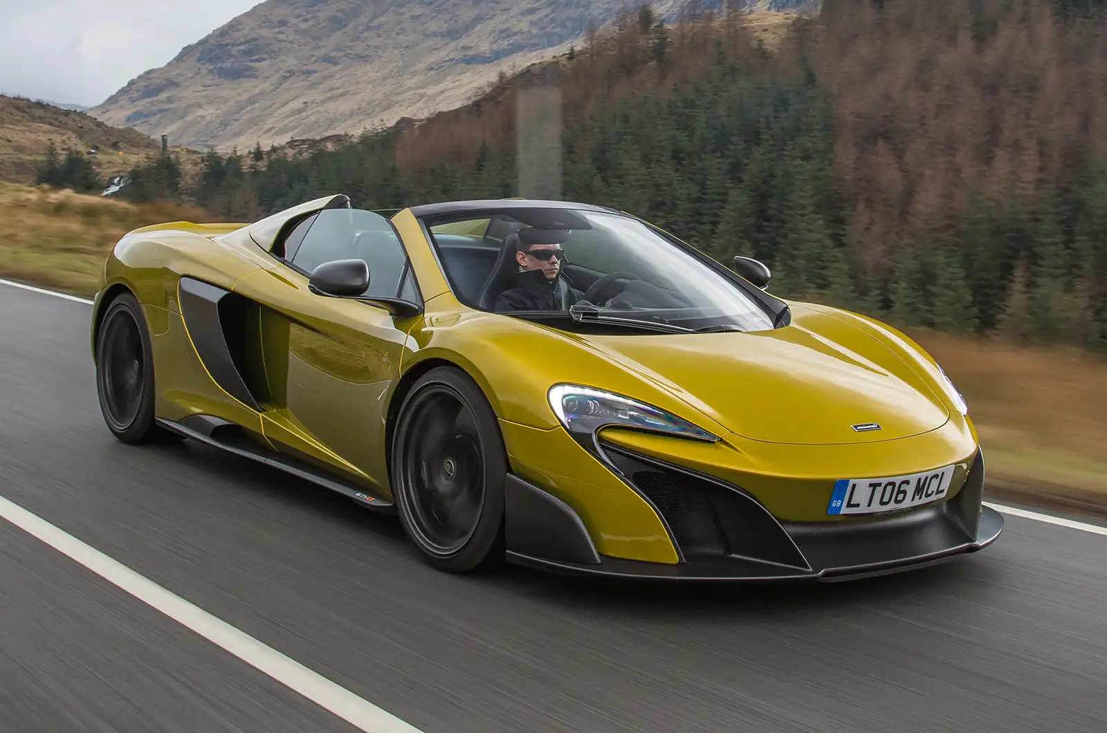 16 Mclaren 675lt Spider Review Review Autocar