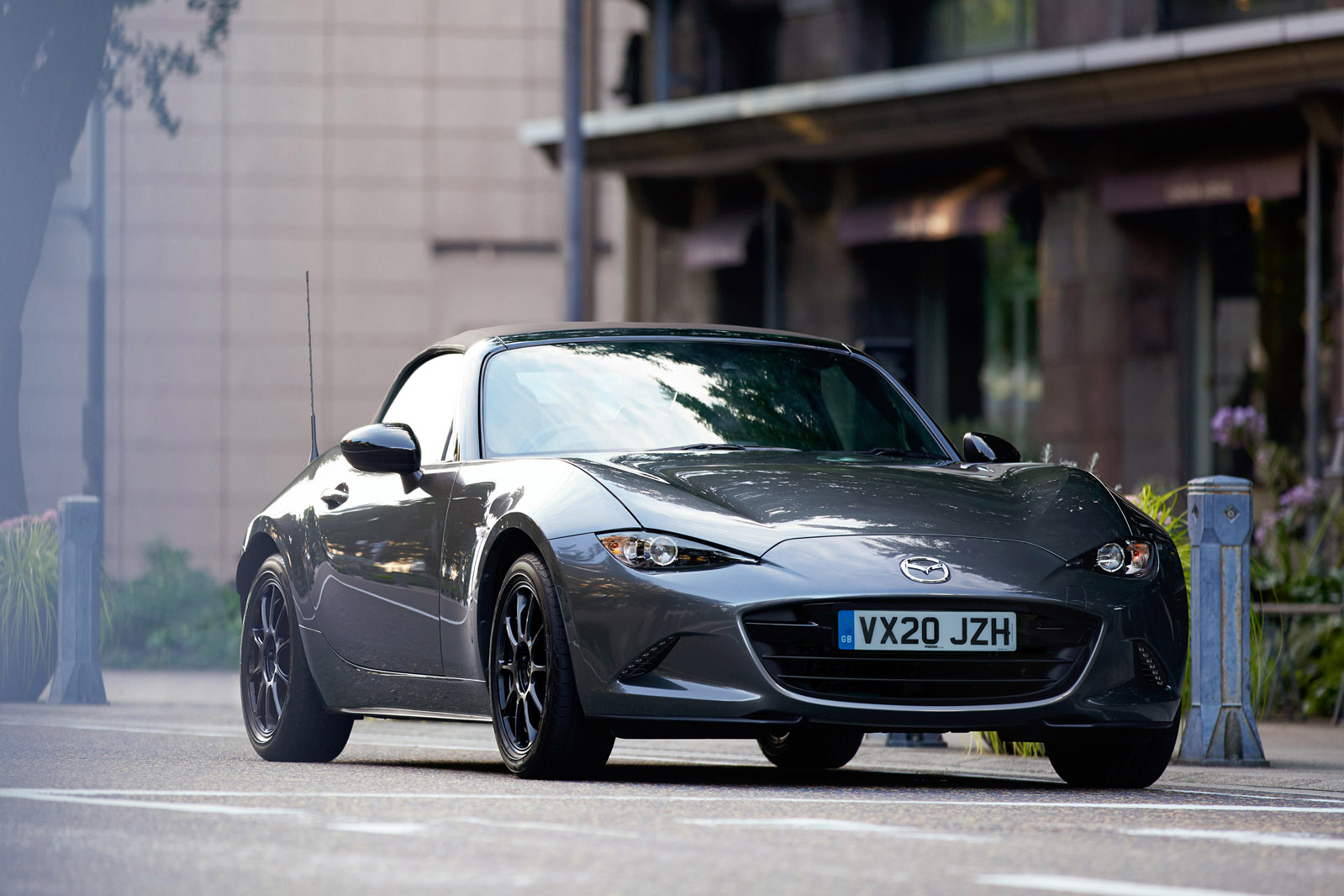 Mazda Mx 5 R Sport Is 27 700 Limited Run Roadster Autocar
