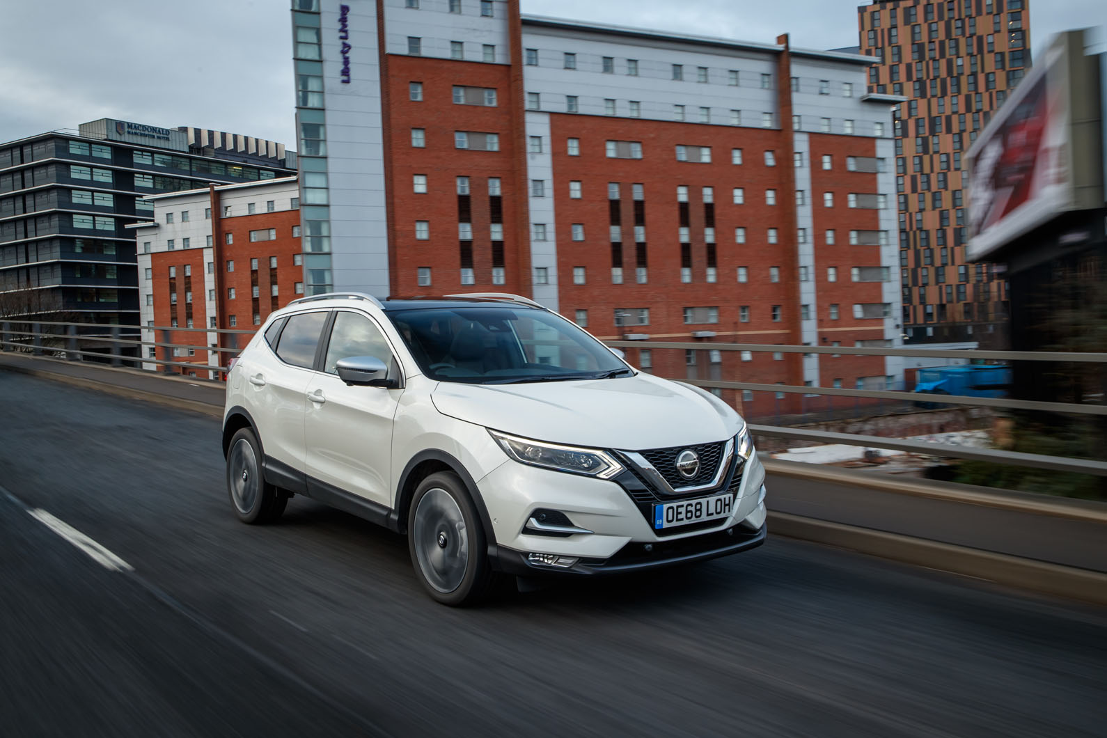 Nissan Qashqai 1.3 DIG-T 160 Tekna DCT 2018 UK review