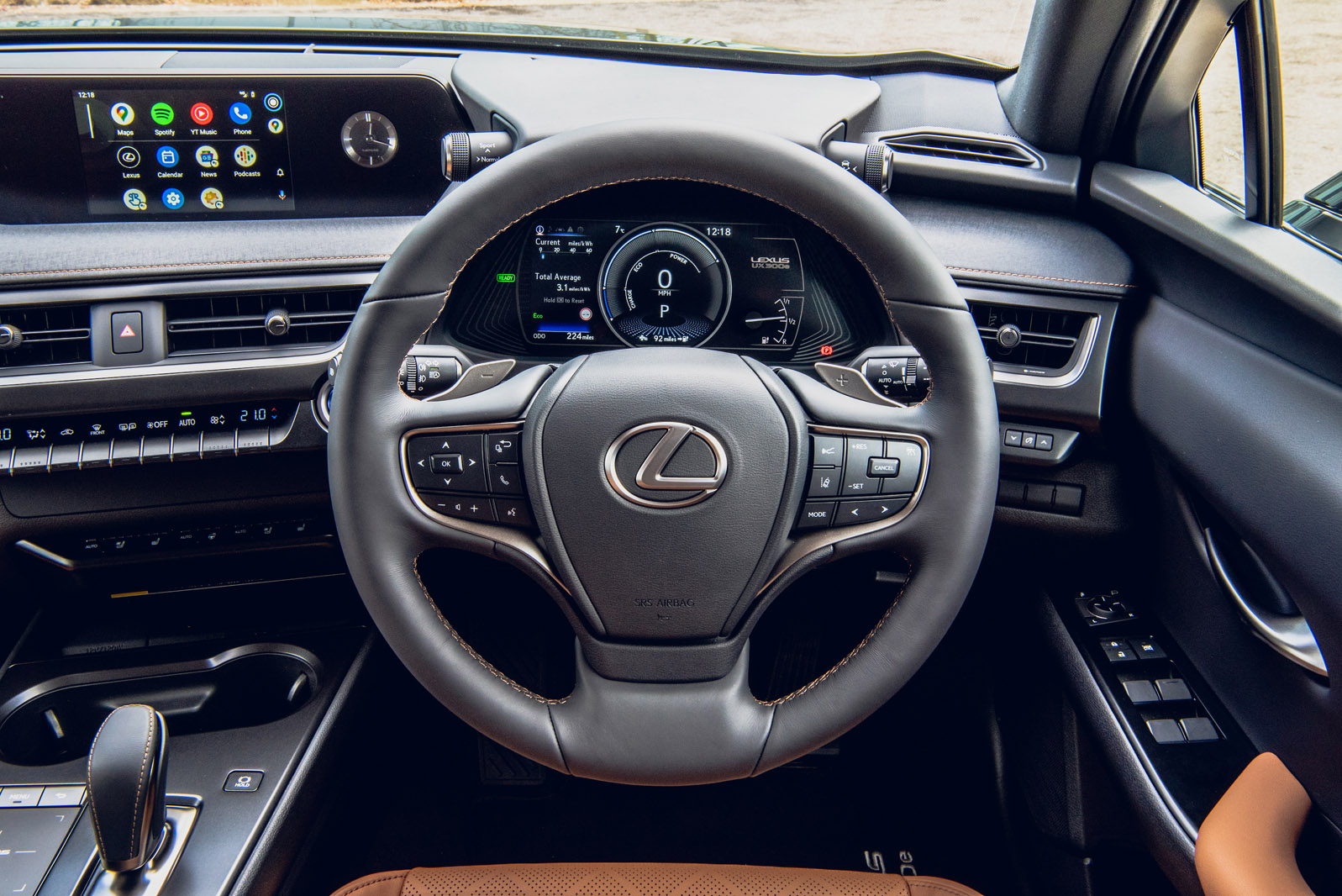 Lexus ux 300 shop e