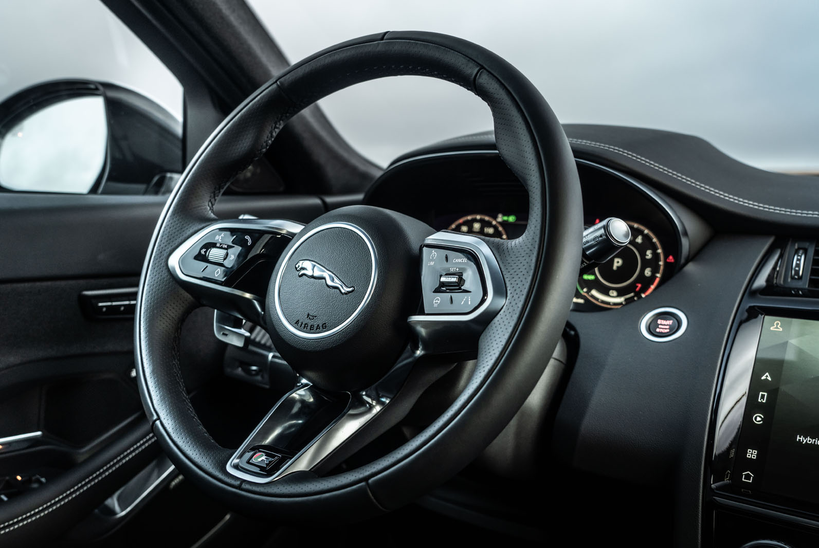 Jaguar E Pace P300e 21 Uk Review Autocar Jaguar E Pace P300e 21 Uk Review Autocar