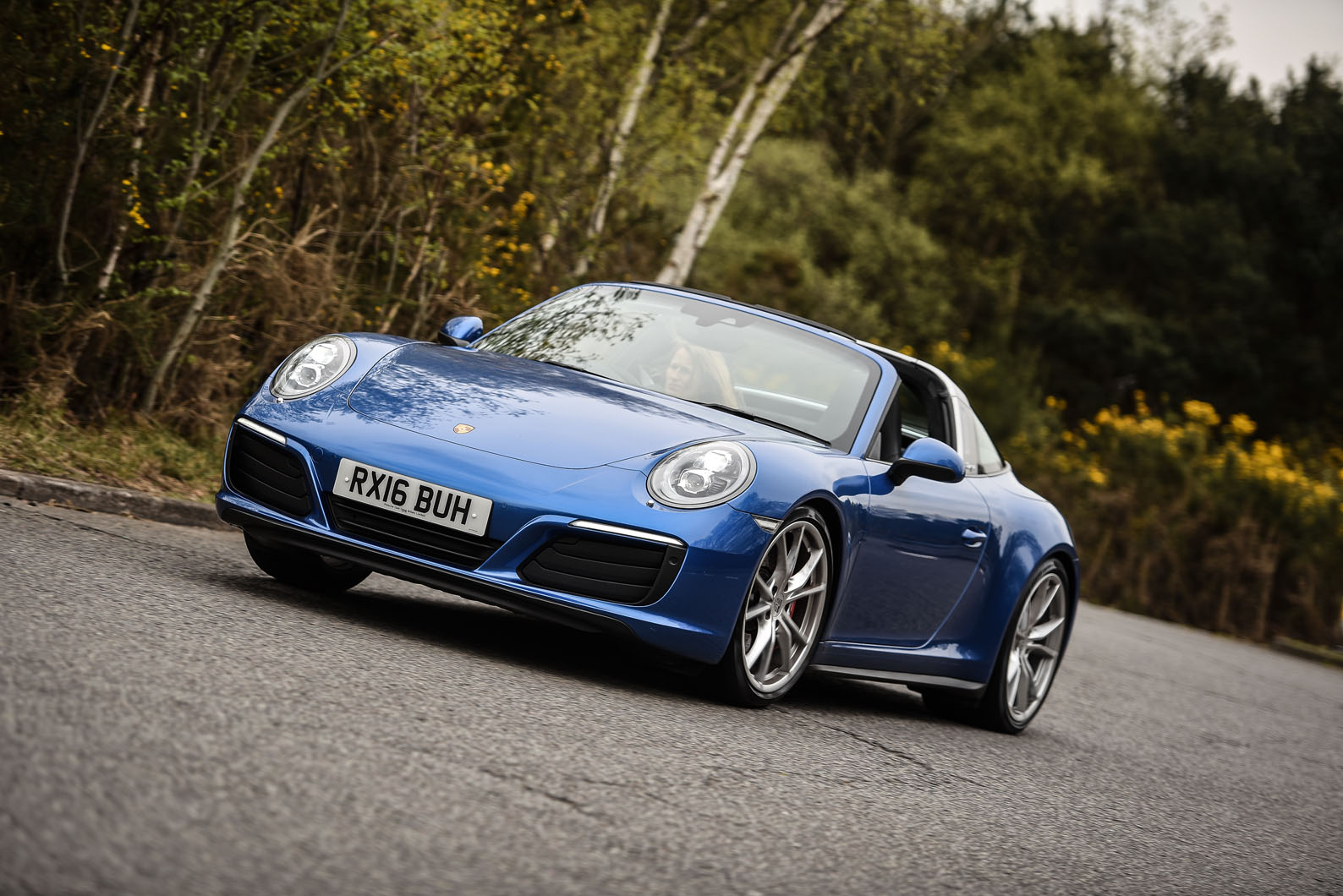 Порше 911 targa 4s