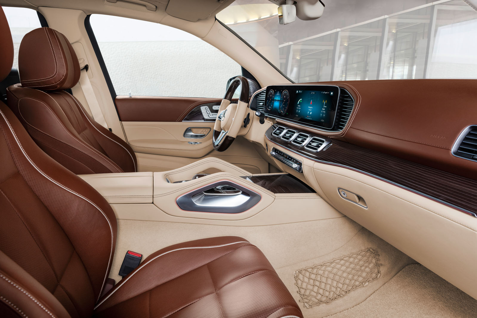 Mercedes Maybach Gls 600 Arrives To Rival Bentley Bentayga Autocar Mercedes Maybach Gls 600 Arrives To Rival Bentley Bentayga Autocar