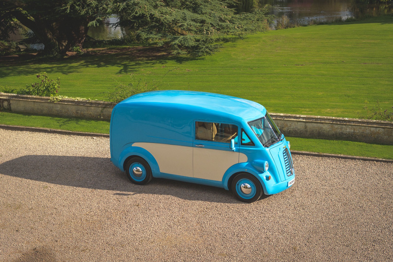 morris van electric