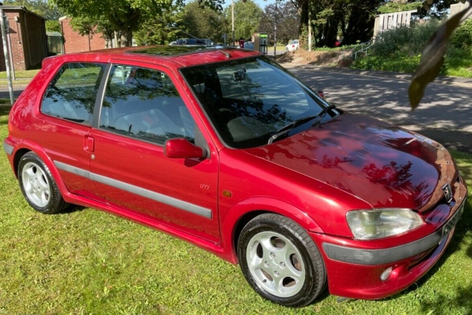 Our Classics: 1998 Peugeot 106 Rallye S2