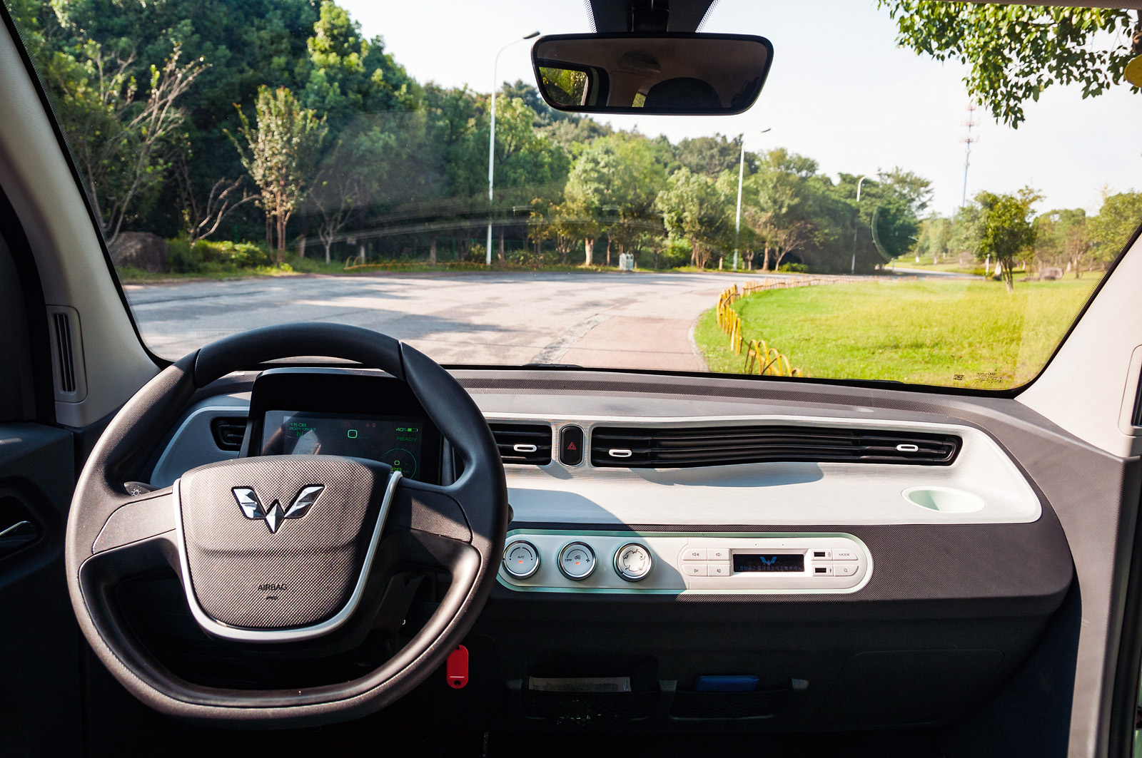 Wuling hong guang clearance mini ev stock
