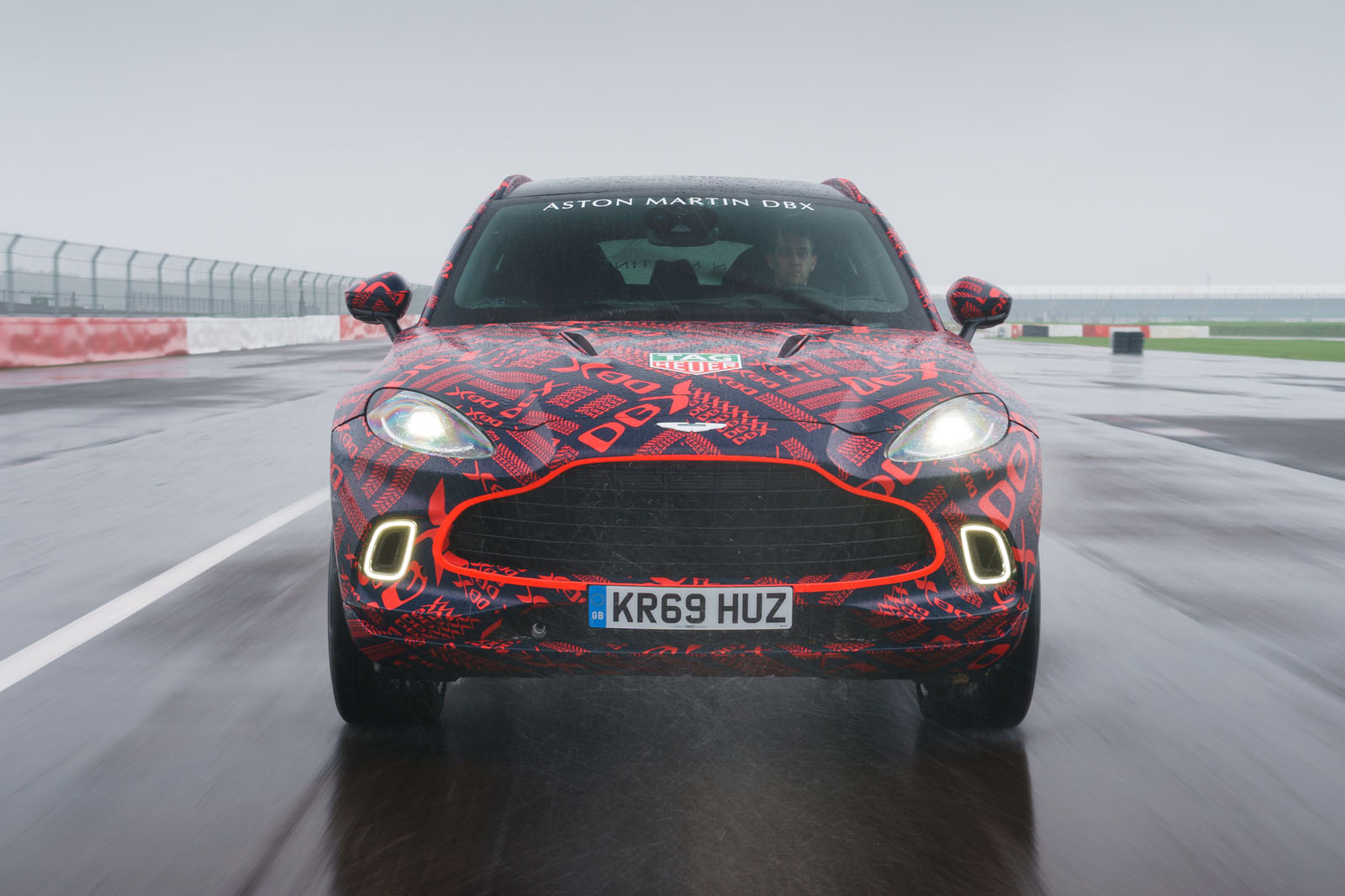 Aston Martin Dbx Pricing Confirmed From 158 000 Autocar