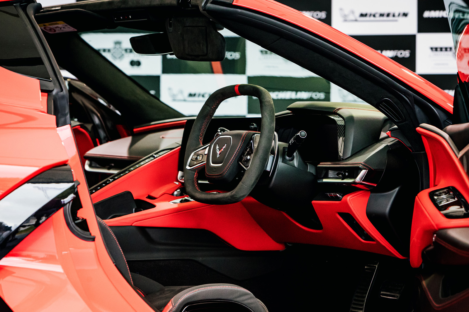 2021 Chevrolet Corvette Specs, Price, MPG & Reviews | Cars.com