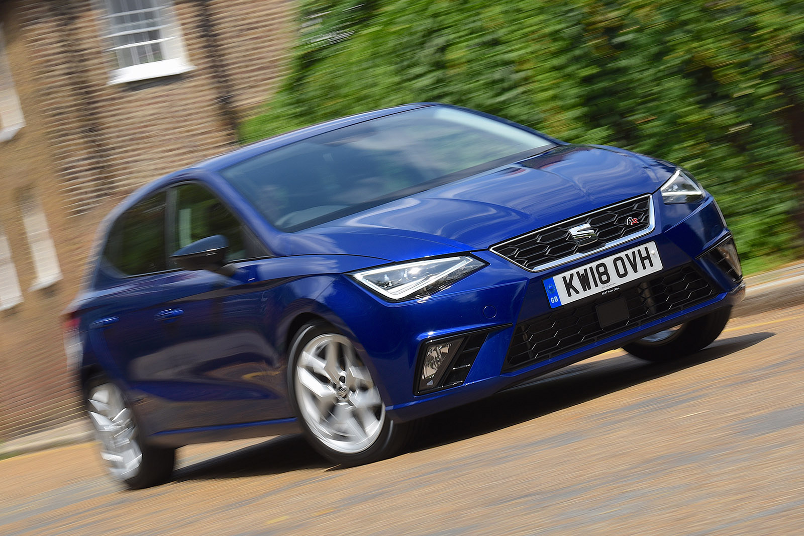 5 Reasons the SEAT Ibiza should be your first car