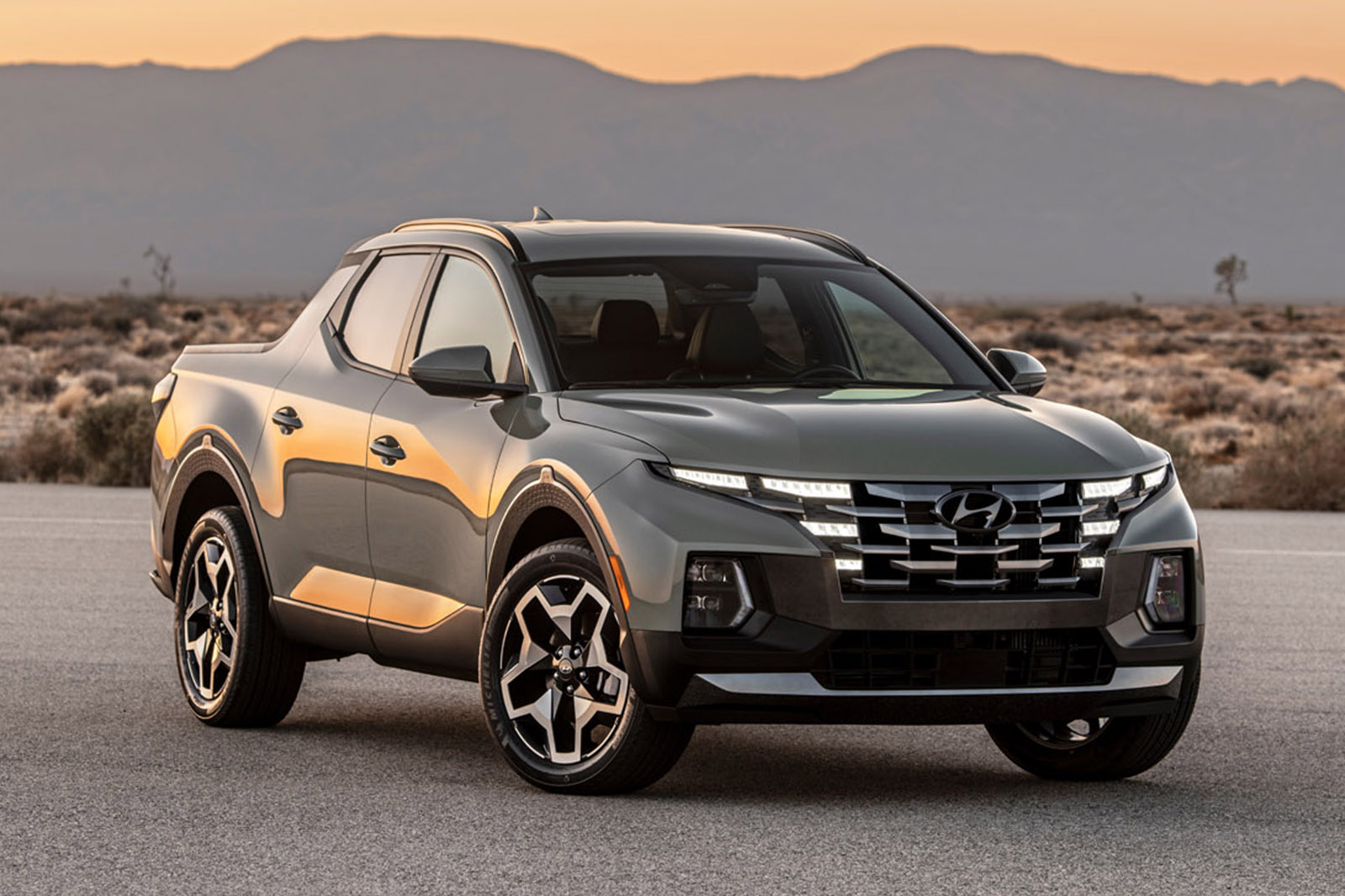 Hyundai Santa Cruz unveiled as crossover-style pick-up | Autocar