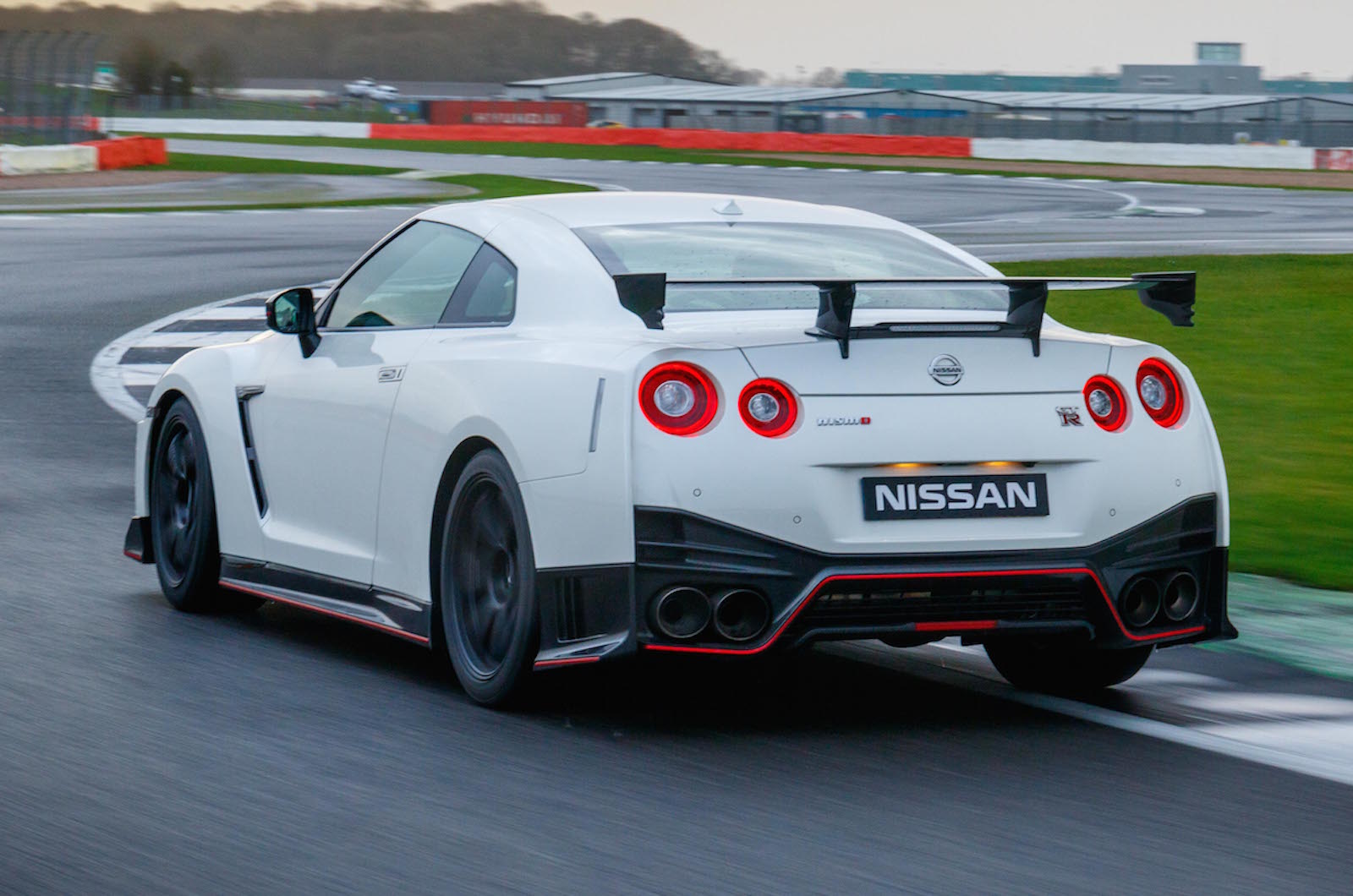 17 Nissan Gt R Nismo Review Autocar