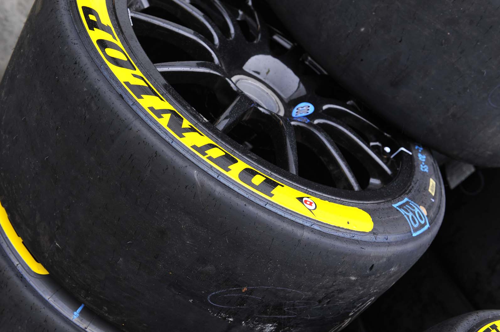 C73 Scalextric 2 new grippy slick car tyres C85 etc tires formula junior C72 