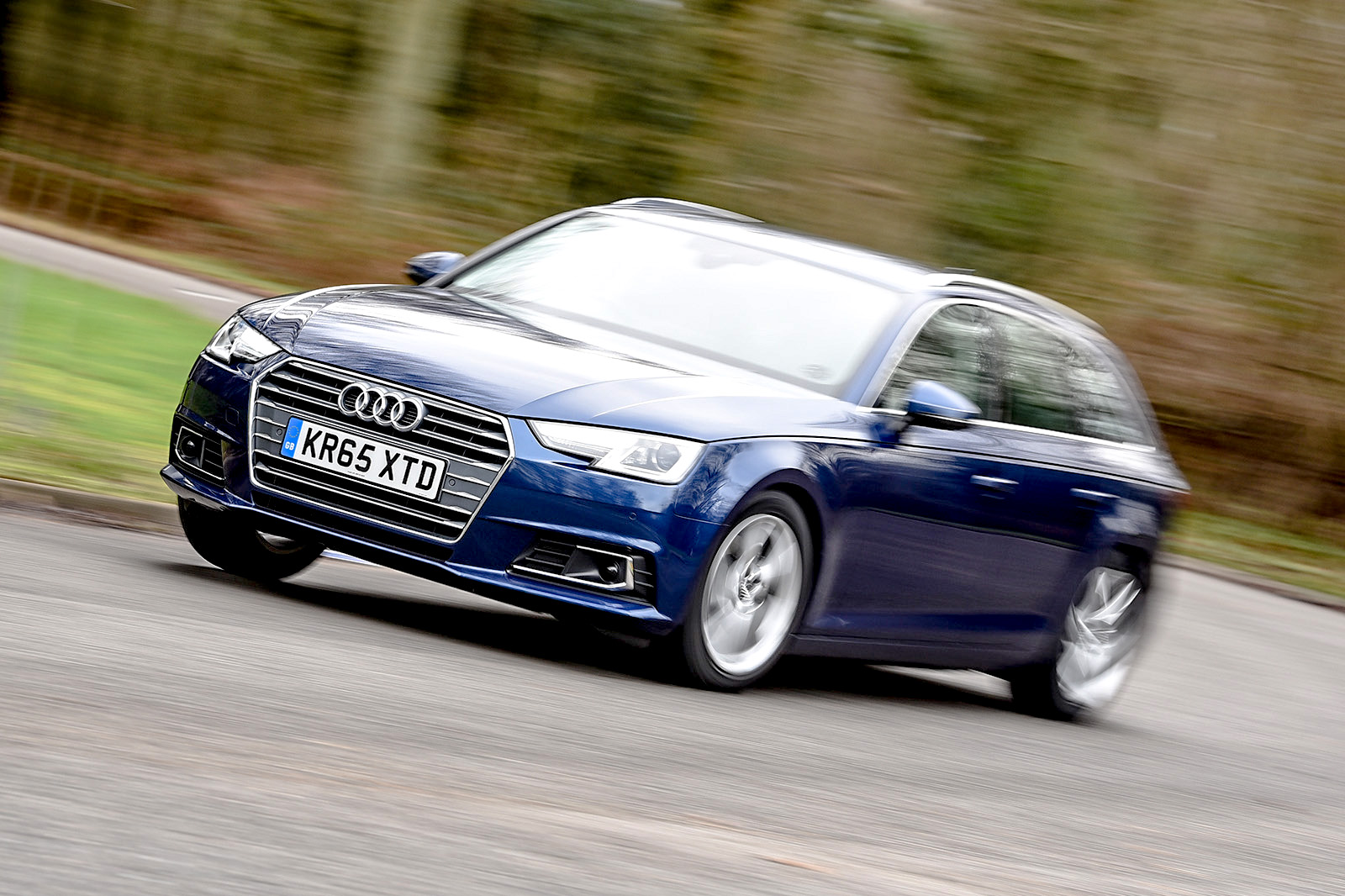 2016 Audi A4 Avant review