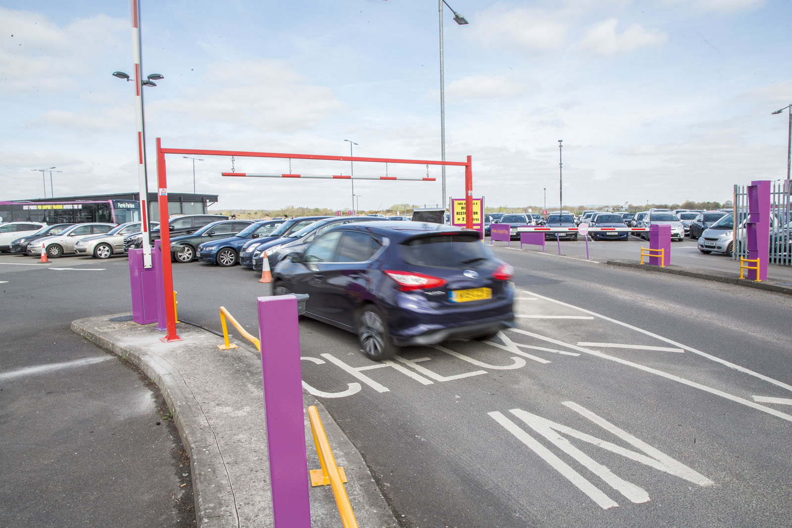 Staff Car Park Gatwick Airport www.lupon.gov.ph
