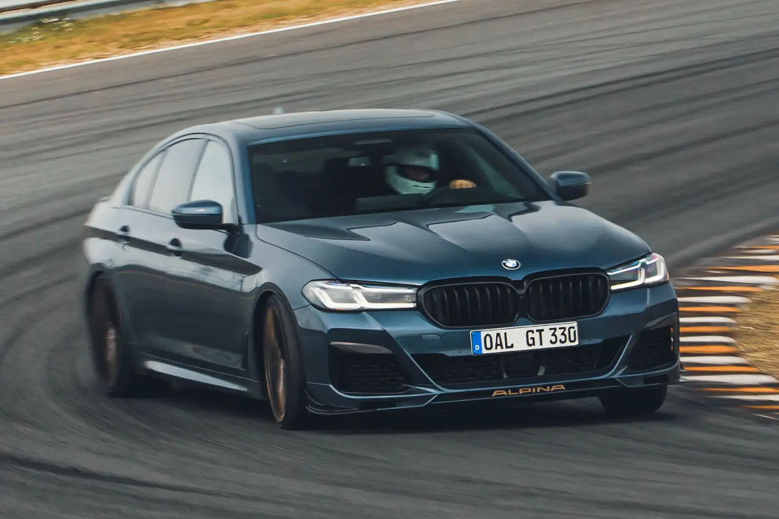 2023 BMW Alpina B5 in Alvitgrau #alpina 