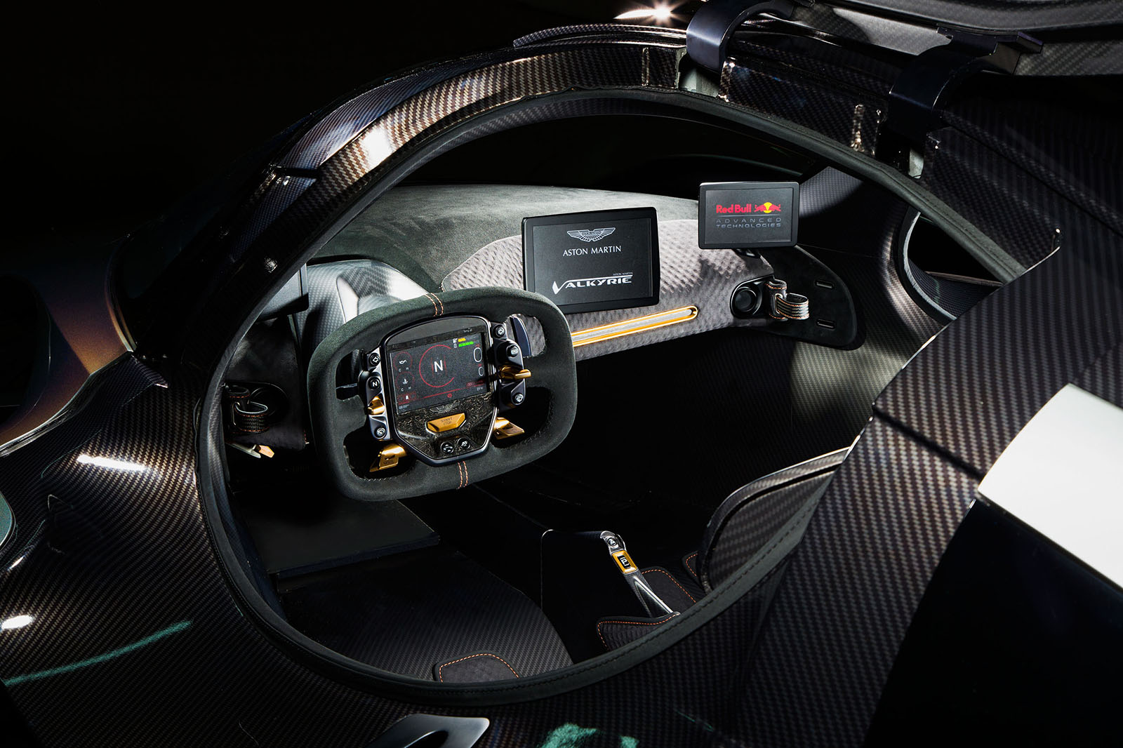Aston 898