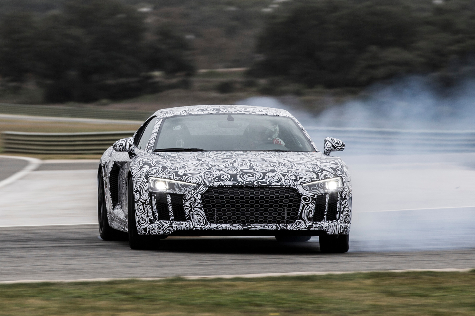 2015 Audi R8 V10 Plus first ride plus video | Autocar