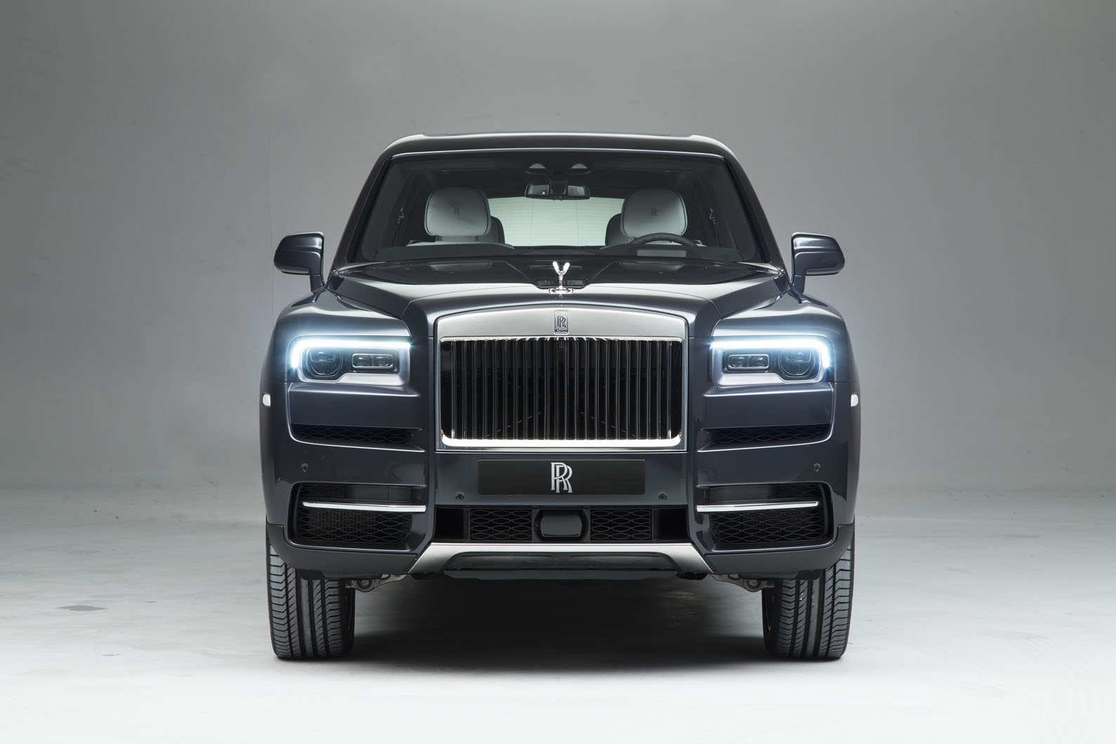 Rolls Royce Cullinan Revealed Exclusive Pictures Of Luxury