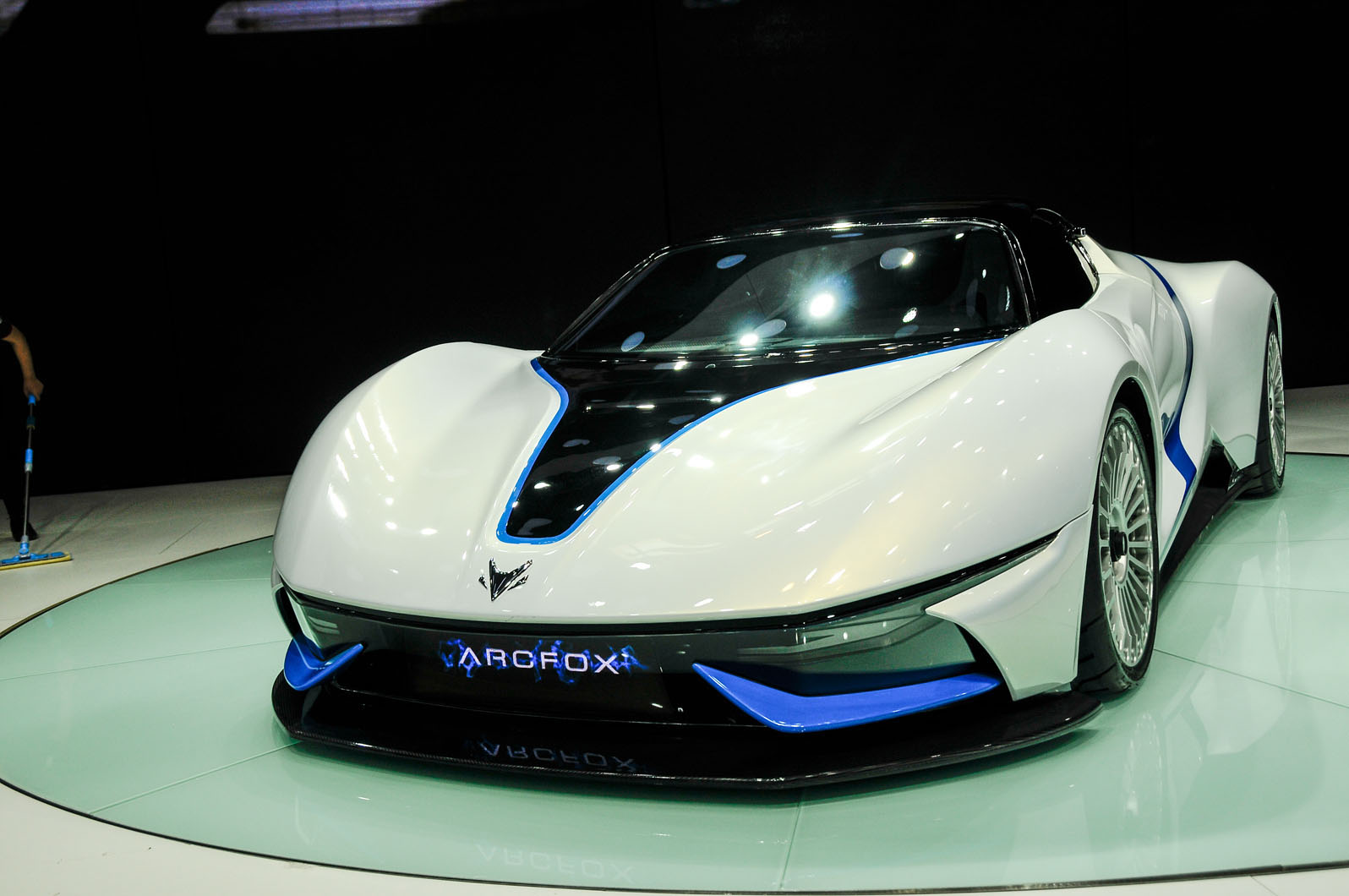 BAIC unveils Arcfox7 electric supercar in China Autocar