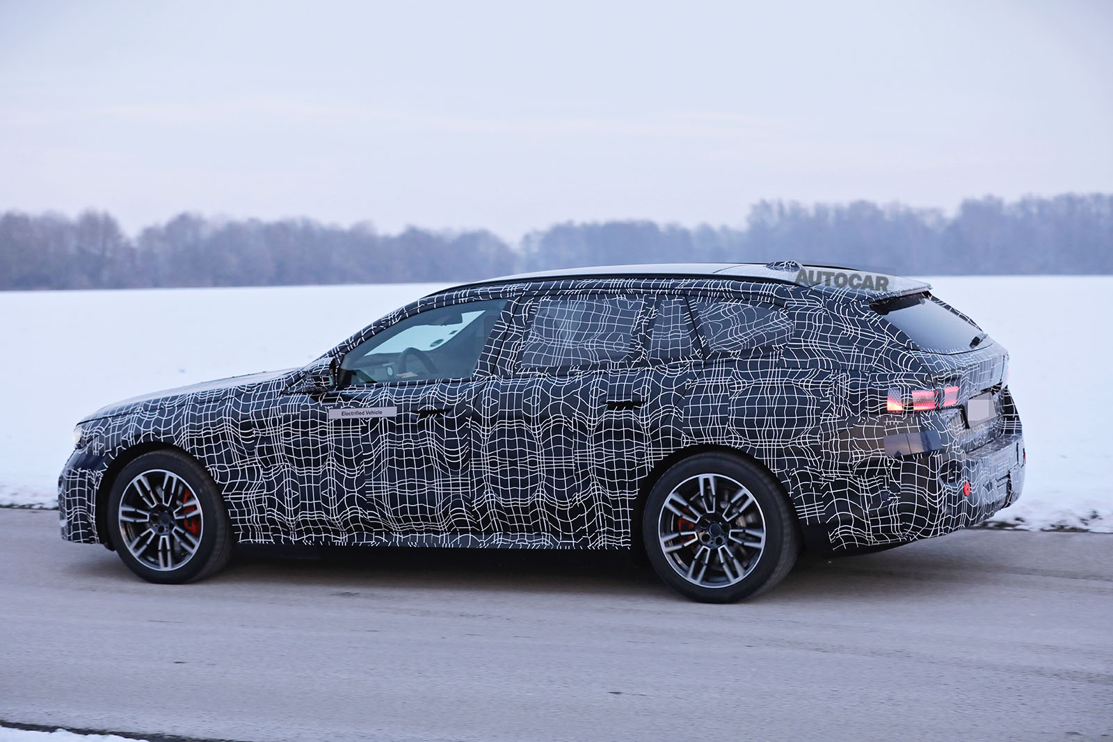 New BMW i5: all-electric estate on the way