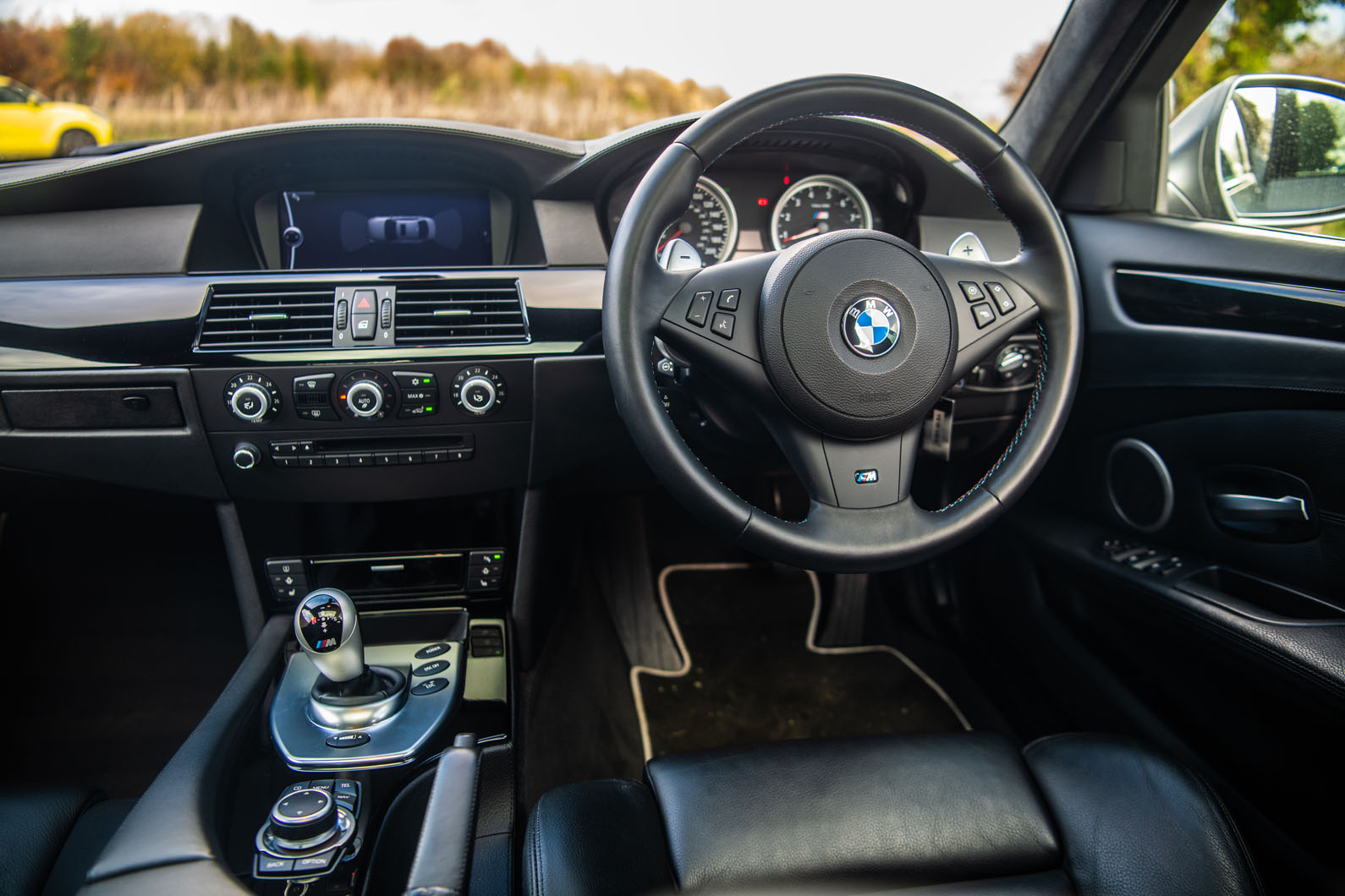 bmw m5 2005 interior