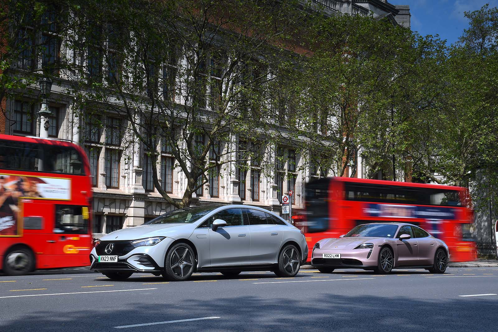How Fast Do Electric Cars Charge