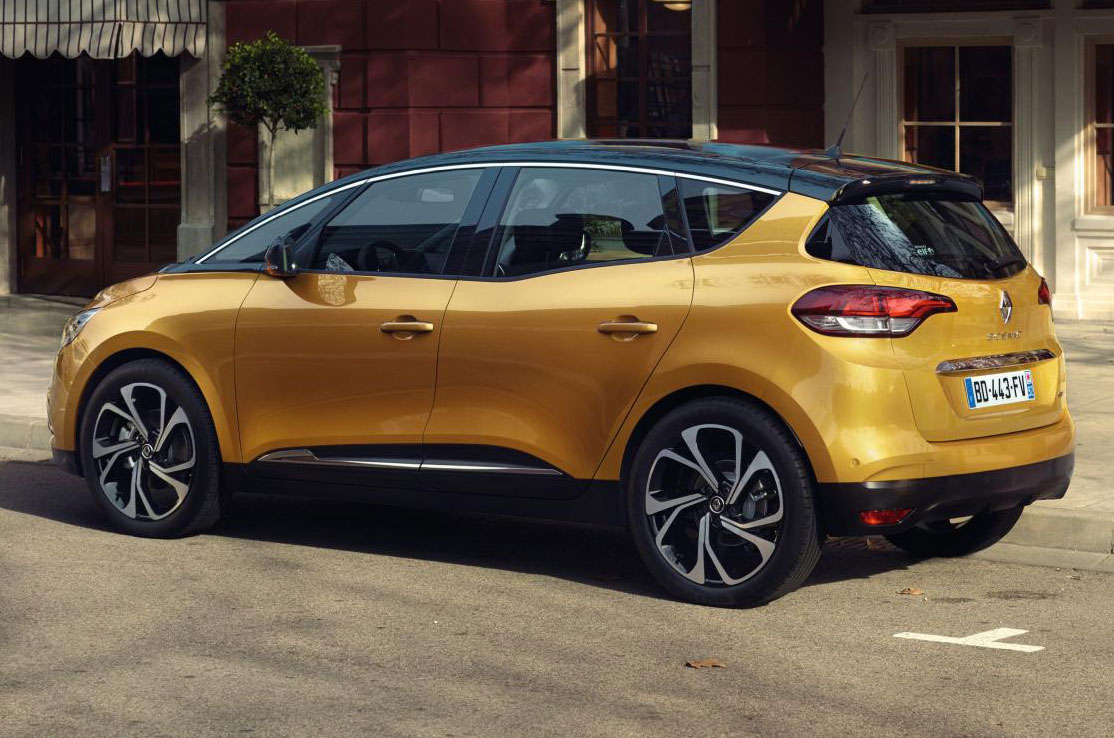 Renault Scenic and Grand Scenic Hybrid Assist models now on sale