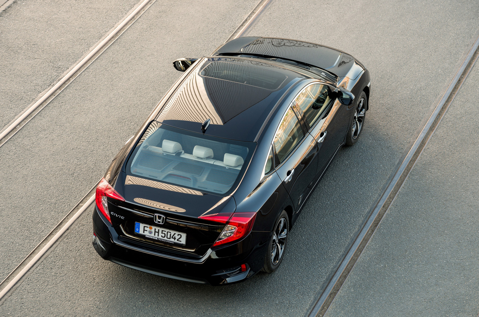 civic-four-door-2 civic-four-door-2