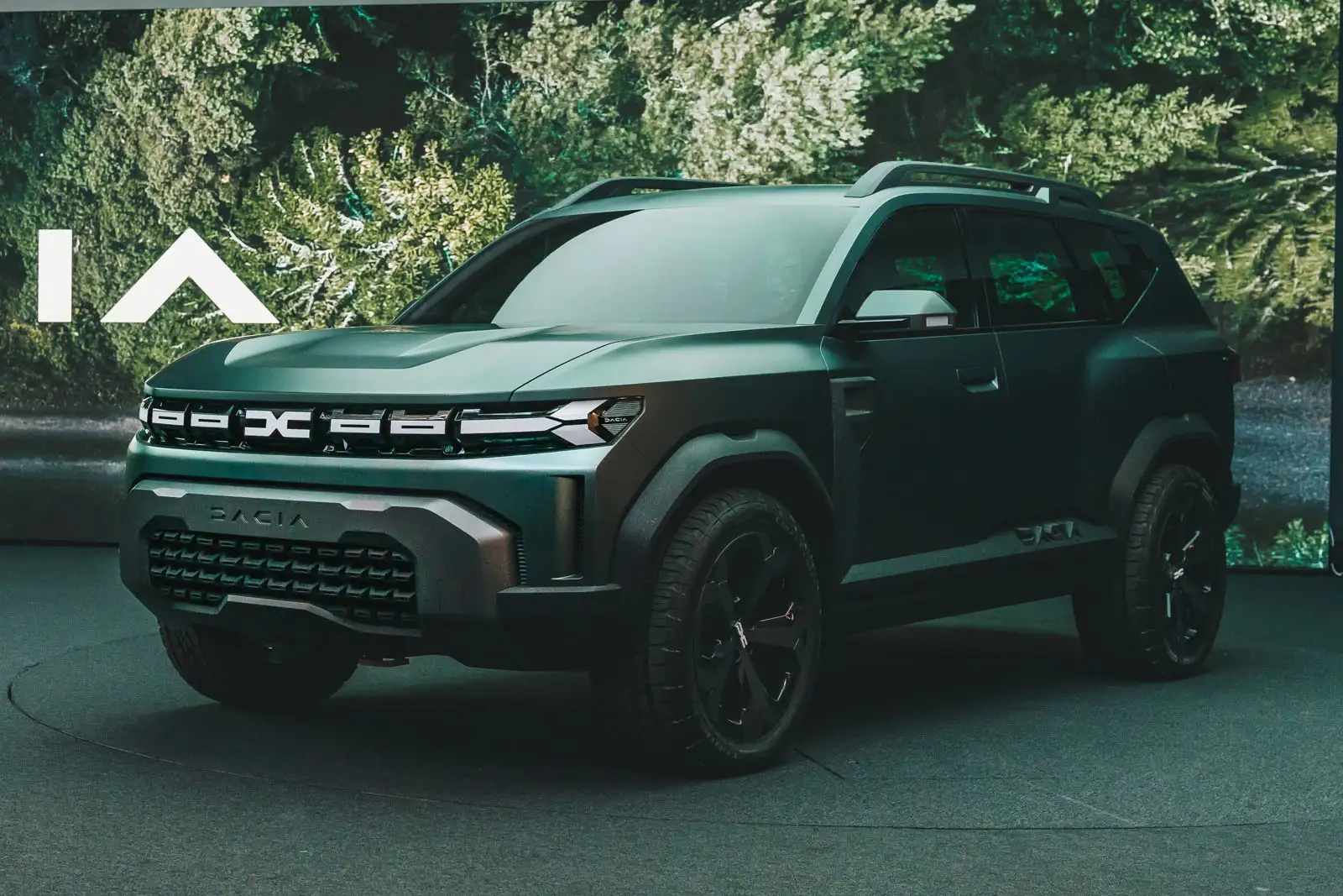 Dacia reshuffles production planning for new Bigster SUV
