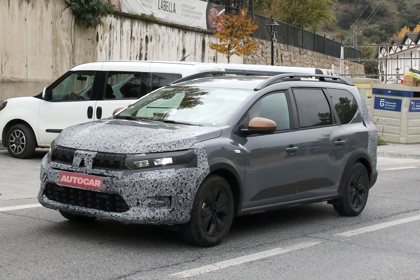 Newlook 2025 Dacia Jogger set for hybrid power boost Autocar