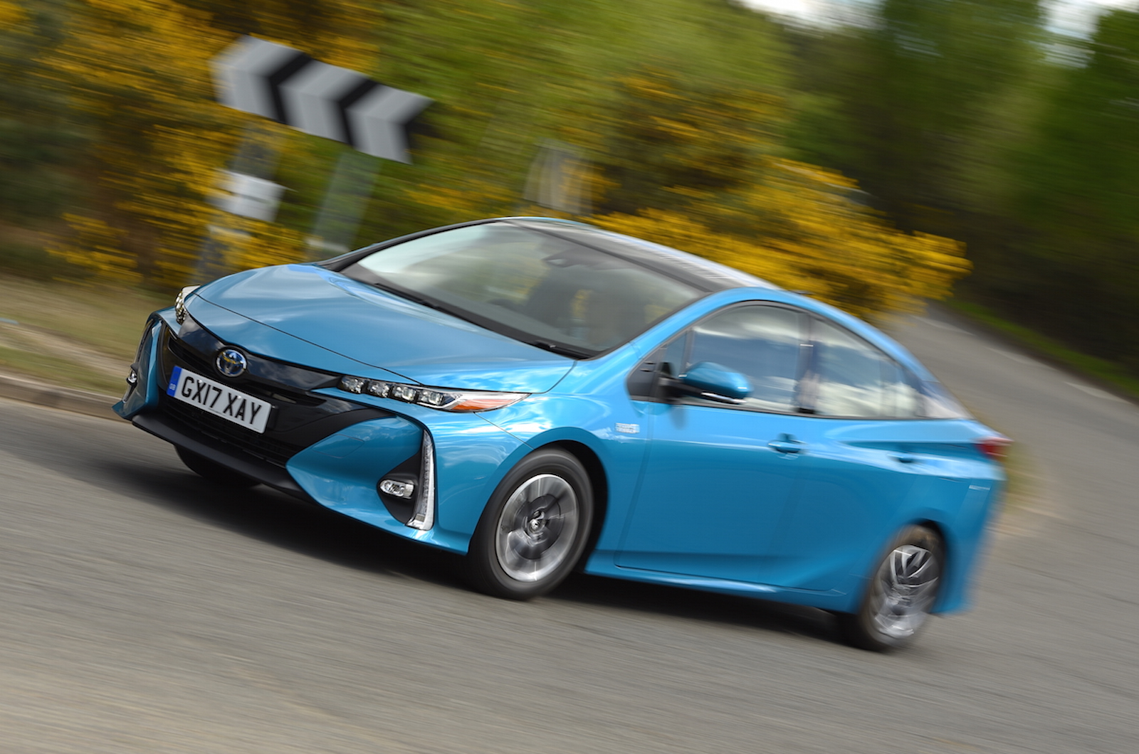 Prius plus plug in deals