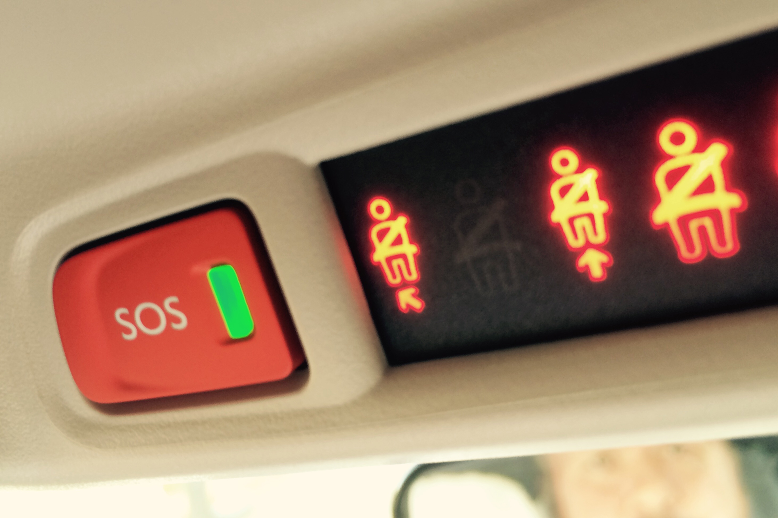 Automatic emergency call tech fitted in all new cars by 2018 Autocar