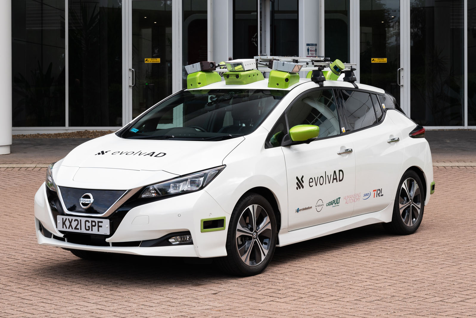 Self driving Nissan Leafs to be trialled on rural and residential