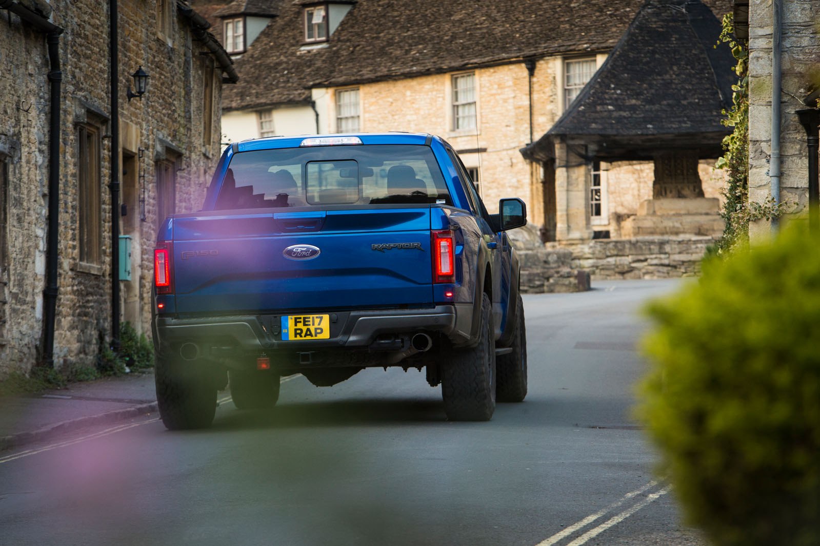 Ford F 150 Raptor Vs The Cotswolds Us Truck On Uk Roads Autocar