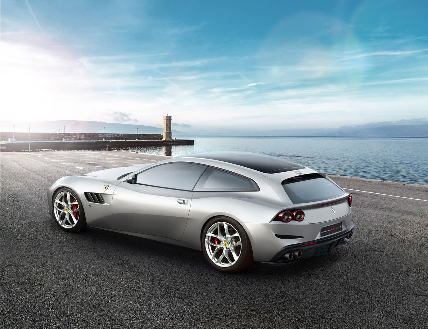 Ferrari gtc4lusso t 4