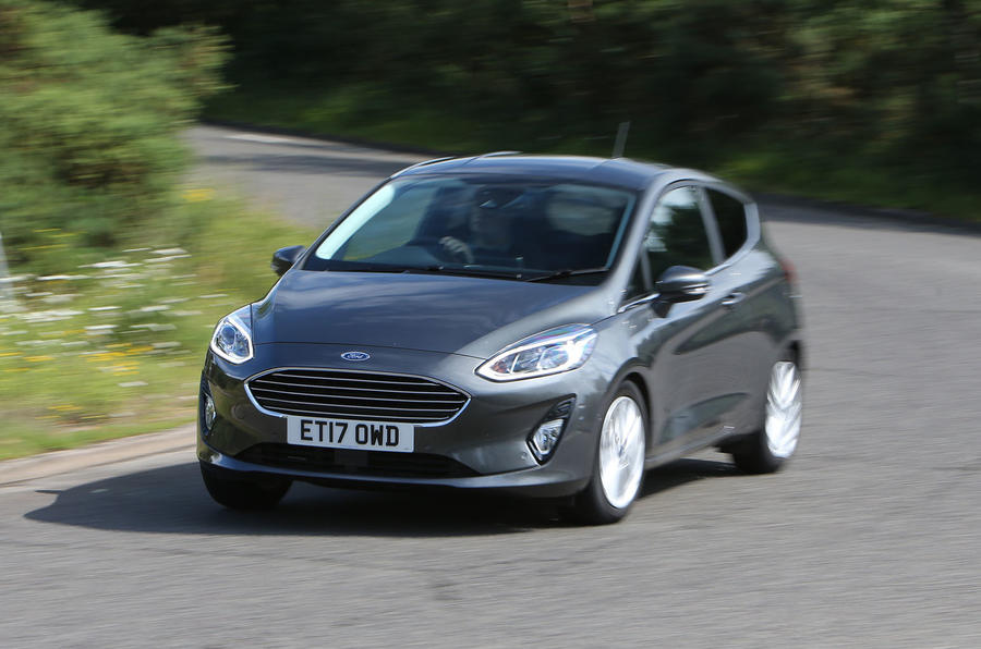 Ford fiesta on sale titanium hybrid 2020