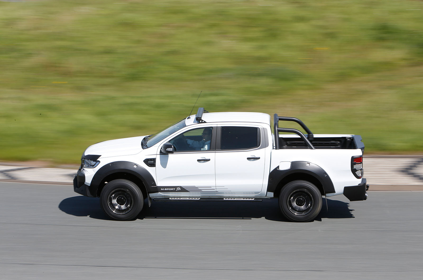 2016 Ford Ranger M Sport 3 2 Tdci 4x4 Double Cab Review Review Autocar