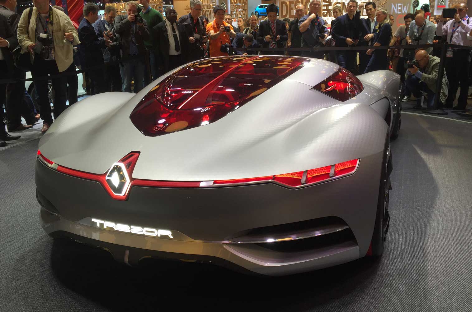 Renault Trezor concept revealed at Paris motor show | Autocar Renault Trezor concept revealed at Paris motor show | Autocar