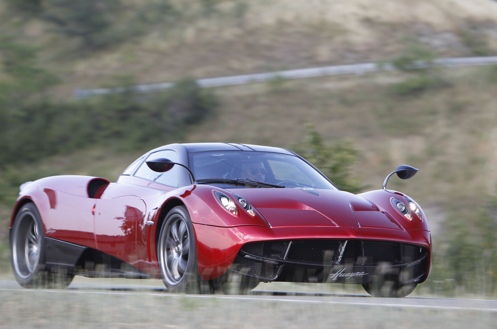 Pagani CEO: “We will build V12 hypercars until 2026”